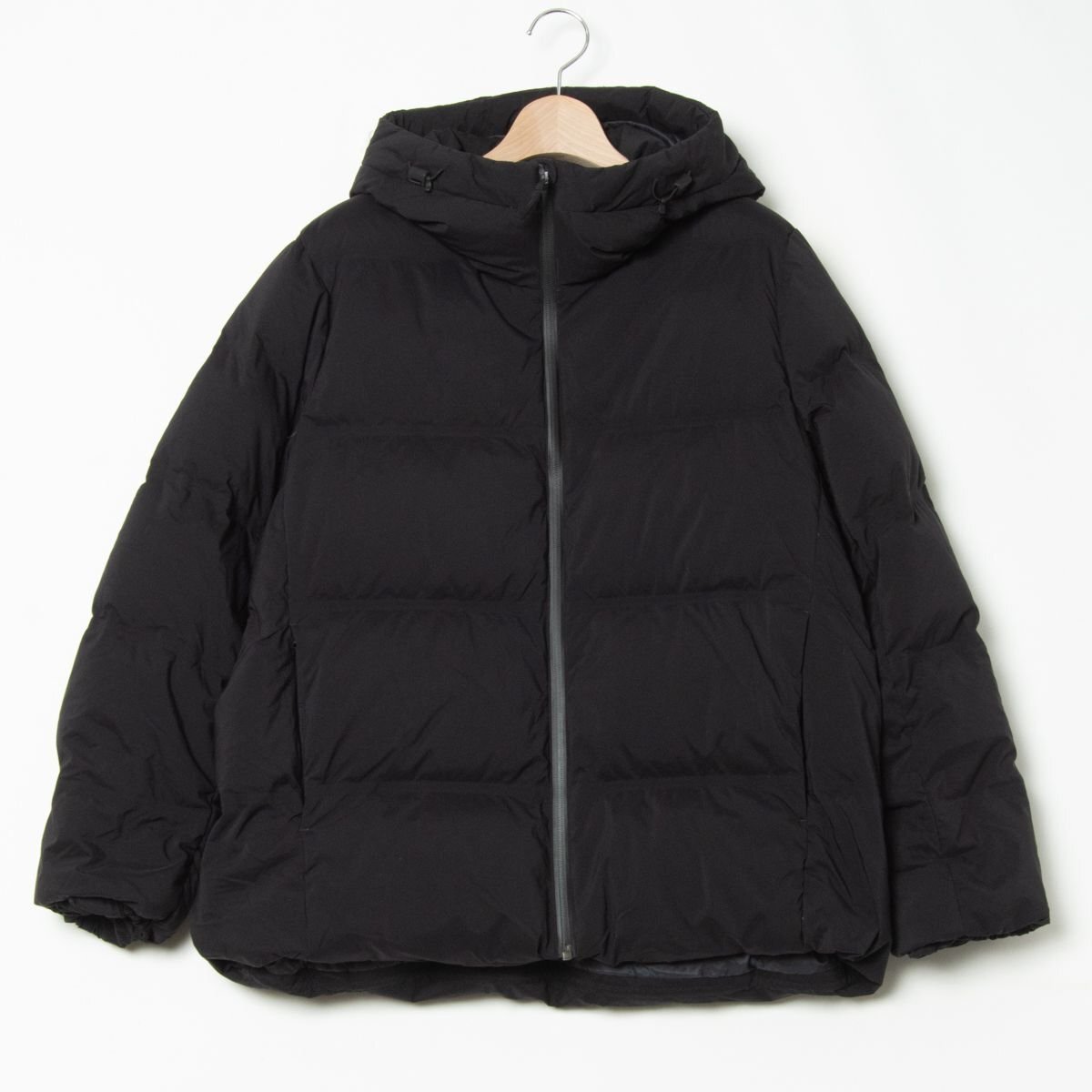 【1円スタート】UNIQLO ユニクロ シームレスダウンパーカ WOMEN XL 211-409123 ナイロン 耐久撥水加工 防風 裾ゴム紐 軽量 ブラック 黒_画像1