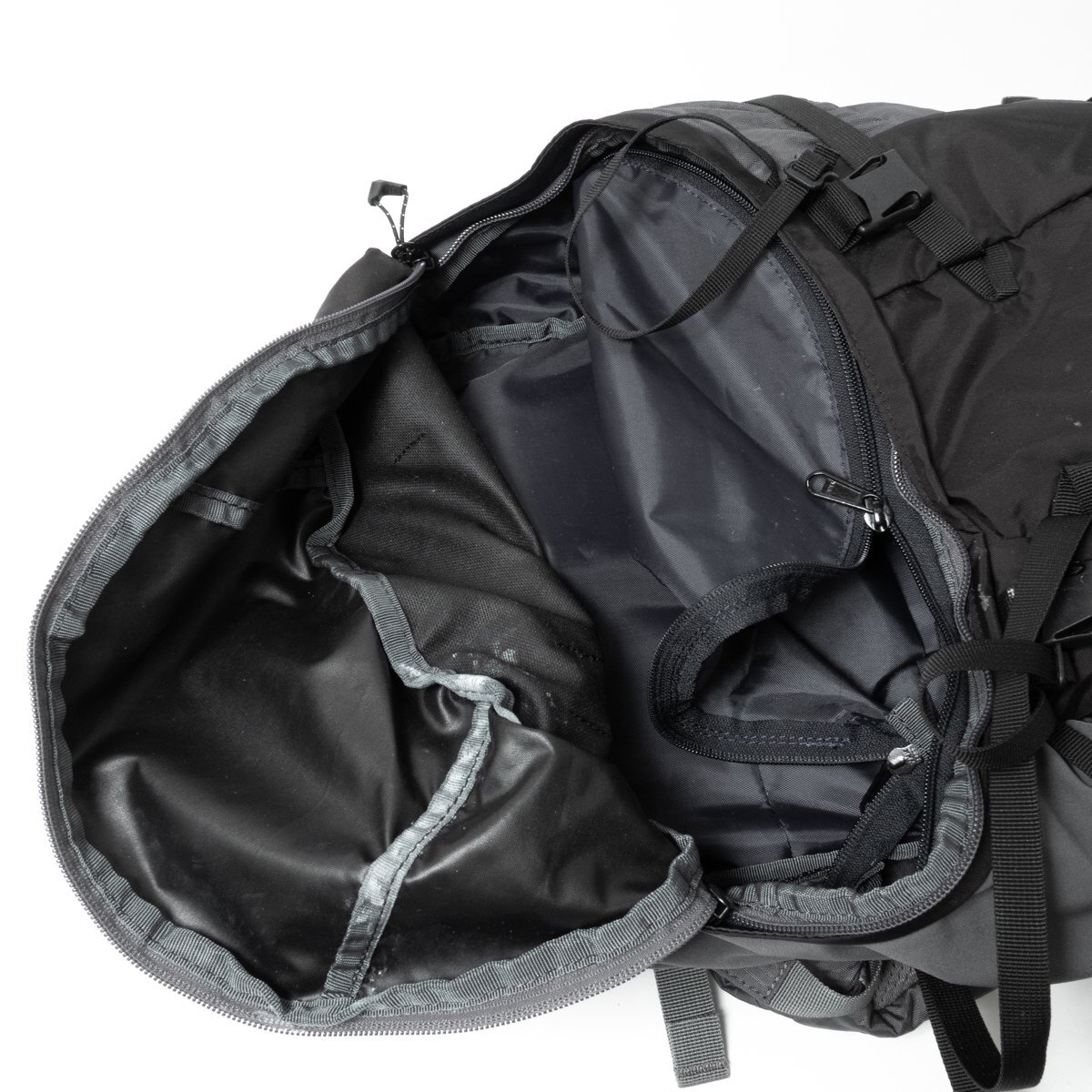 【1円スタート】MILLET ミレー SAAS FEE サースフェー 40+5 バックパック リュックサック ブラック グレー 合成繊維 大容量 レインカバー付_画像7