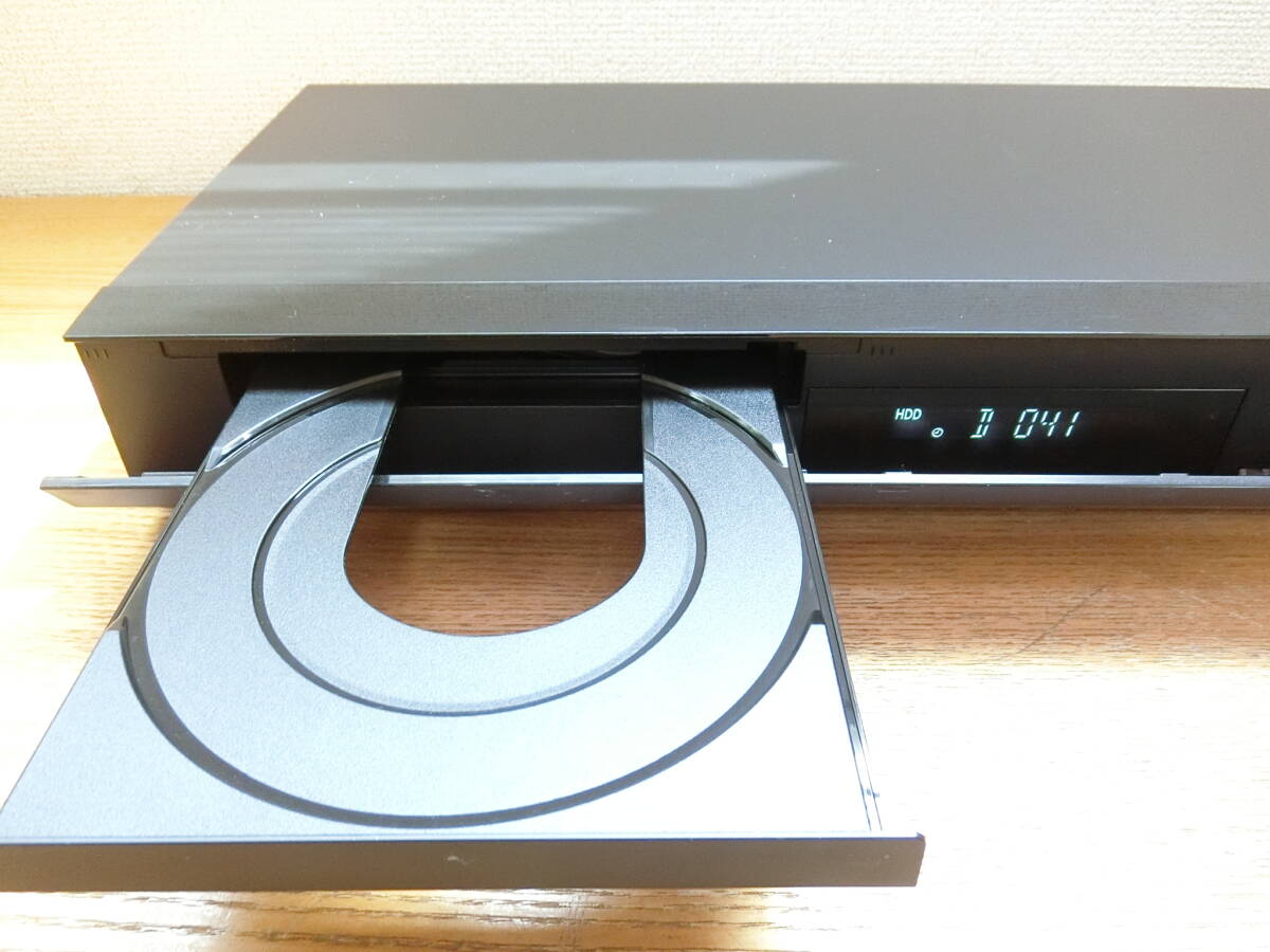 ジャンク品 パナソニック DMR-4W100 ブルーレイレコーダー本体_画像3