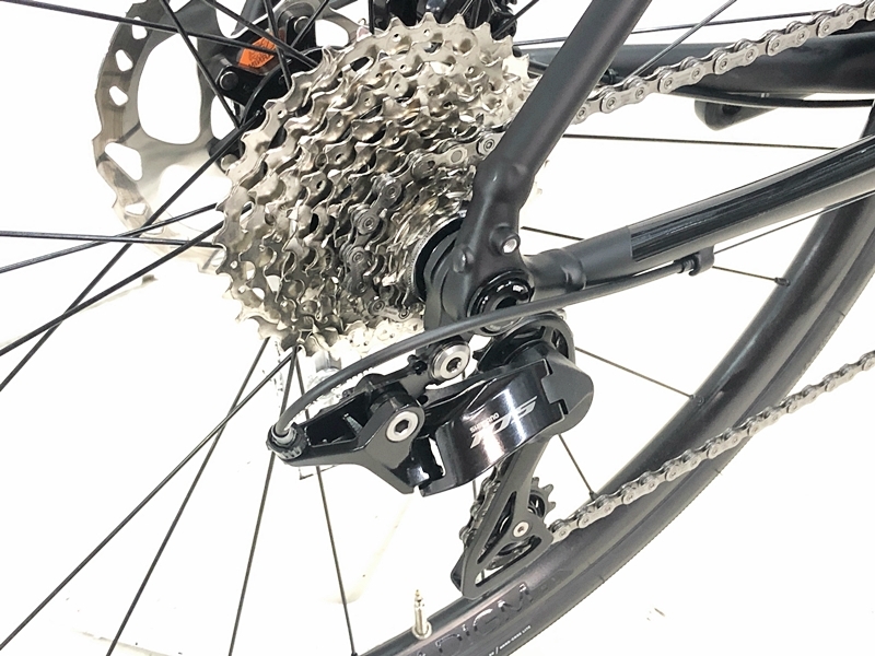 超美品 トレック TREK ドマーネ DOMANE AL5 Gen4 SHIMANO 105 R7120 2024-25年 ロードバイク 52サイズ ブラック_画像5