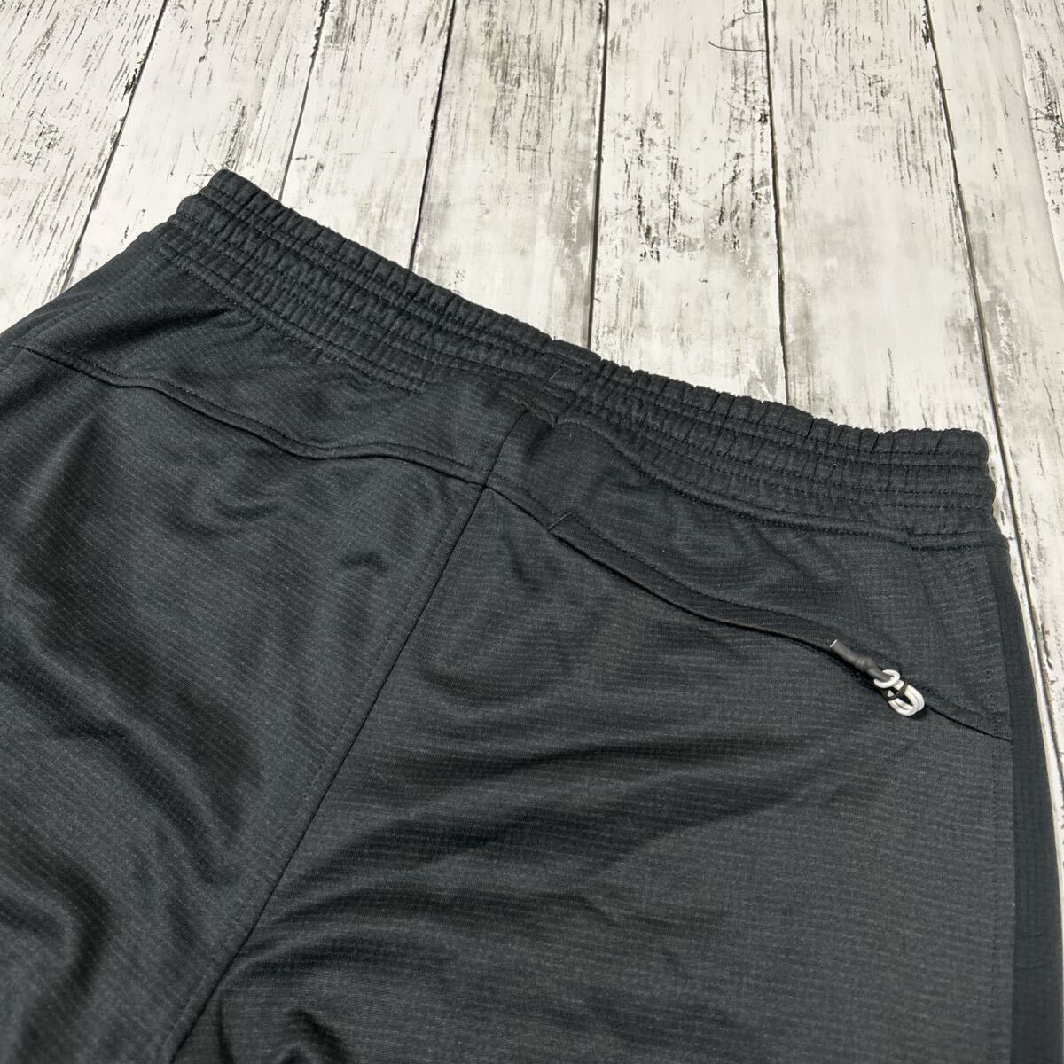 UNDER ARMOR アンダーアーマー メンズ テーパードパンツ L スポーツ アウトドア イージー ロゴ ブラック系 (K-042)★_画像5