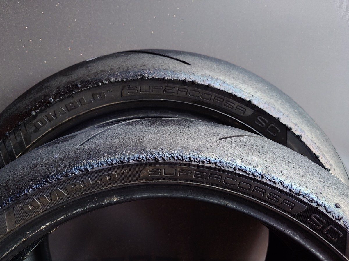 NEW ピレリ ディアブロ スーパーコルサ V4 SC1 120/70ZR17 V4 SC1 200/55ZR17 V4 SC1 前後セット PIRELLI DIABLO SUPERCORSA V4 SC1 ☆_画像8