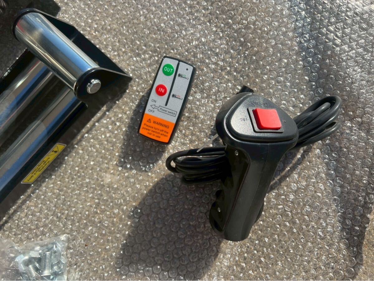 1円スタート 257-12-1 未使用品 DIYTURUMAN電動ウインチDC24V 8000LBS 最大牽引3629kg_画像5