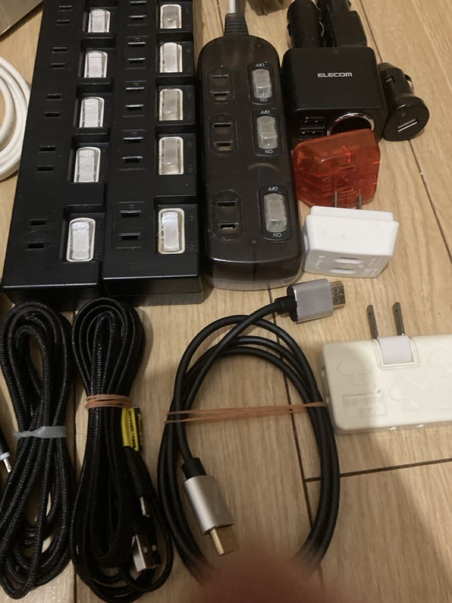 延長コード　コンセント　USBケーブル　たこ足　シガーソケット 配線まとめ売り　15点_画像3
