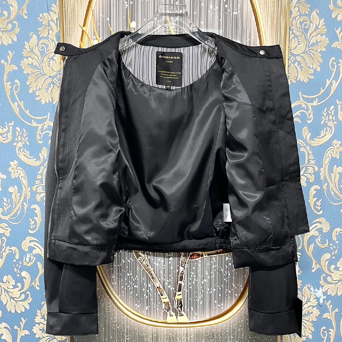 定価6万★christian milada・ミラノ発・ジャケット★シルク混 滑らか 無地 ショート丈 刺繍 肩パッド アウター OL レディース 春秋 L/48_画像3