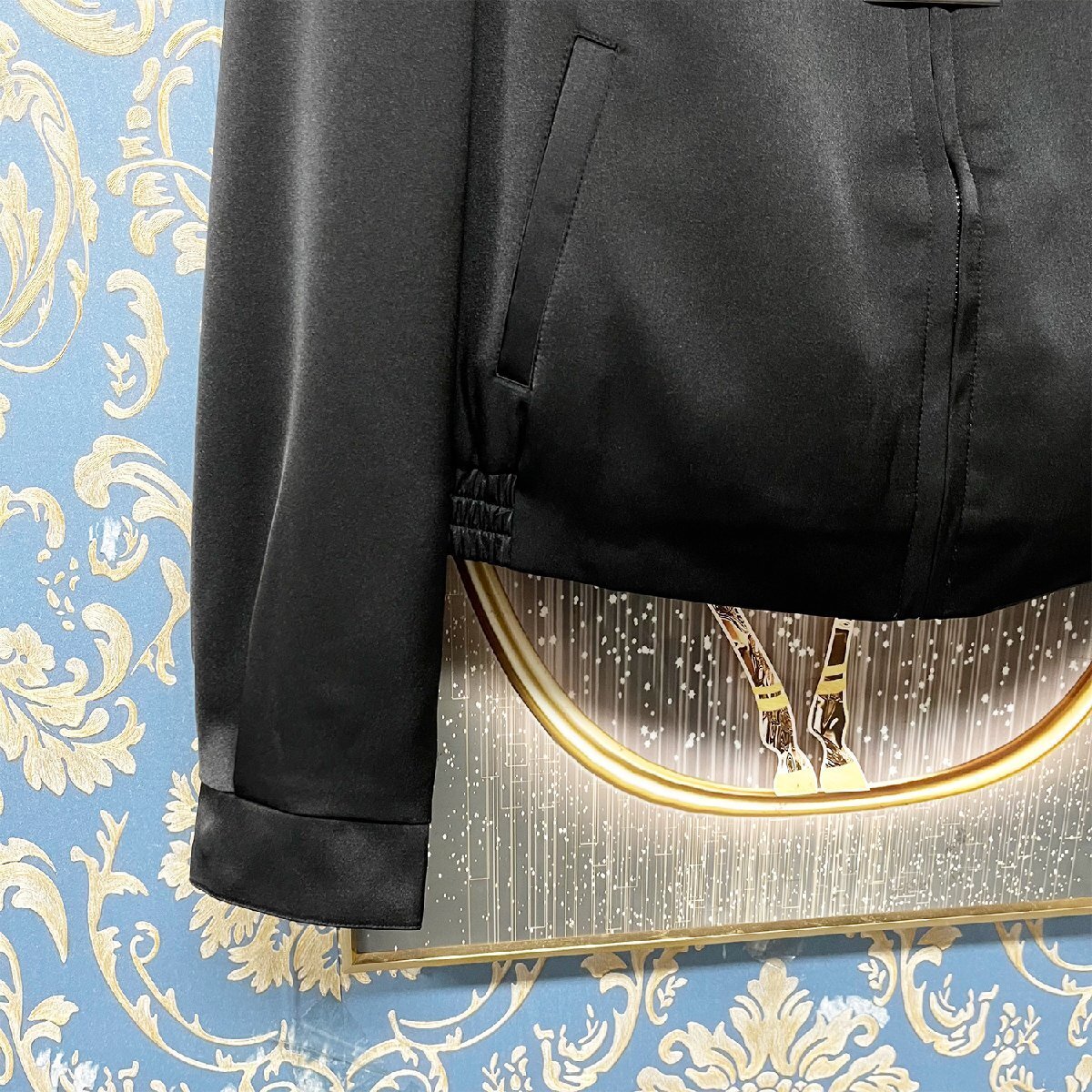 定価6万★christian milada・ミラノ発・ジャケット★シルク混 滑らか 無地 ショート丈 刺繍 肩パッド アウター OL レディース 春秋 L/48_画像7