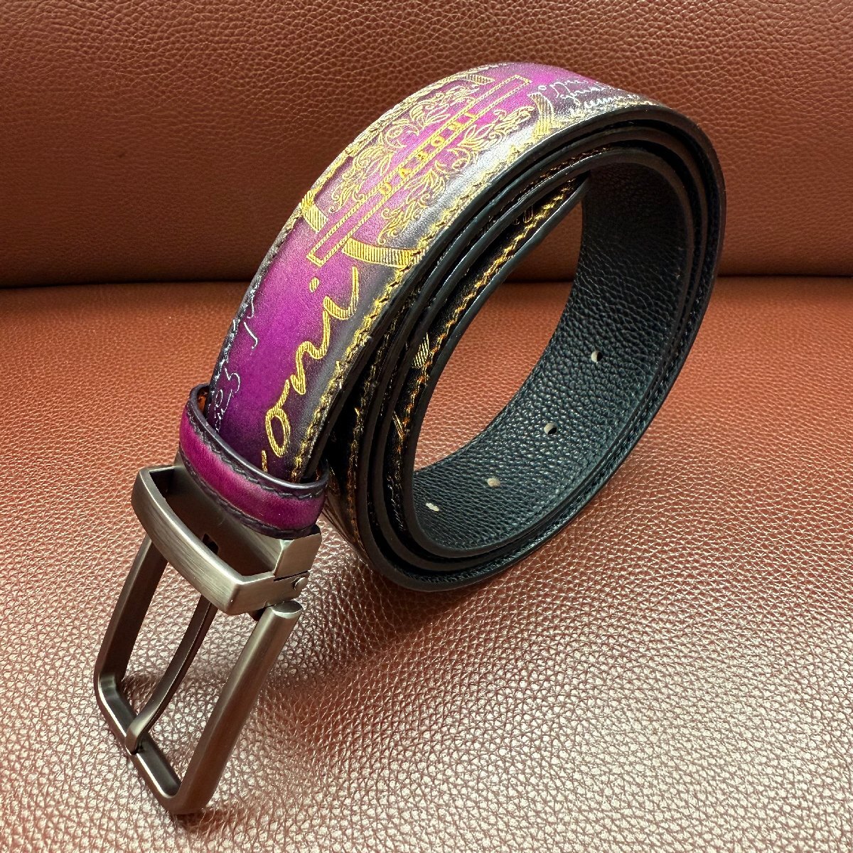 貴重品 EU製 定価9万◆UABONI*ユアボニ*幻のパティーヌ*ベルト◆レザー カーフスキン 手染 ゴールデン 調節可能 スーツ ビジネス 紳士用_画像2