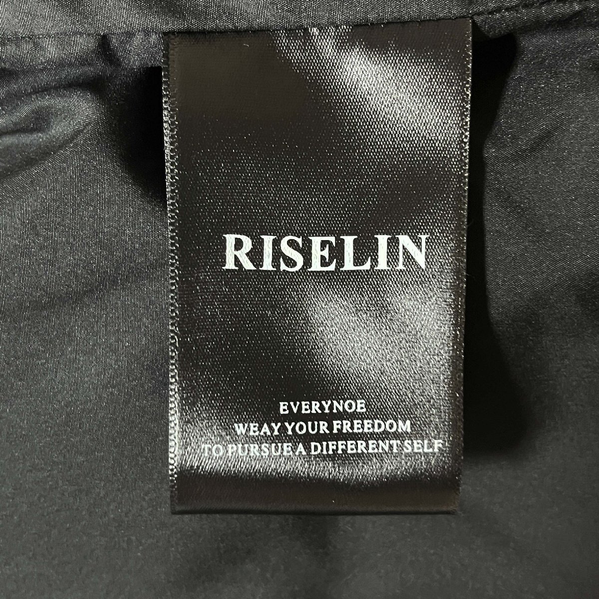 ヨーロッパ製※定価10万◆ブルガリア発※RISELIN ダウンジャケット 超軽量 ソフト 暖かい シンプル 着せ インナーダウン レディース L/48_画像10