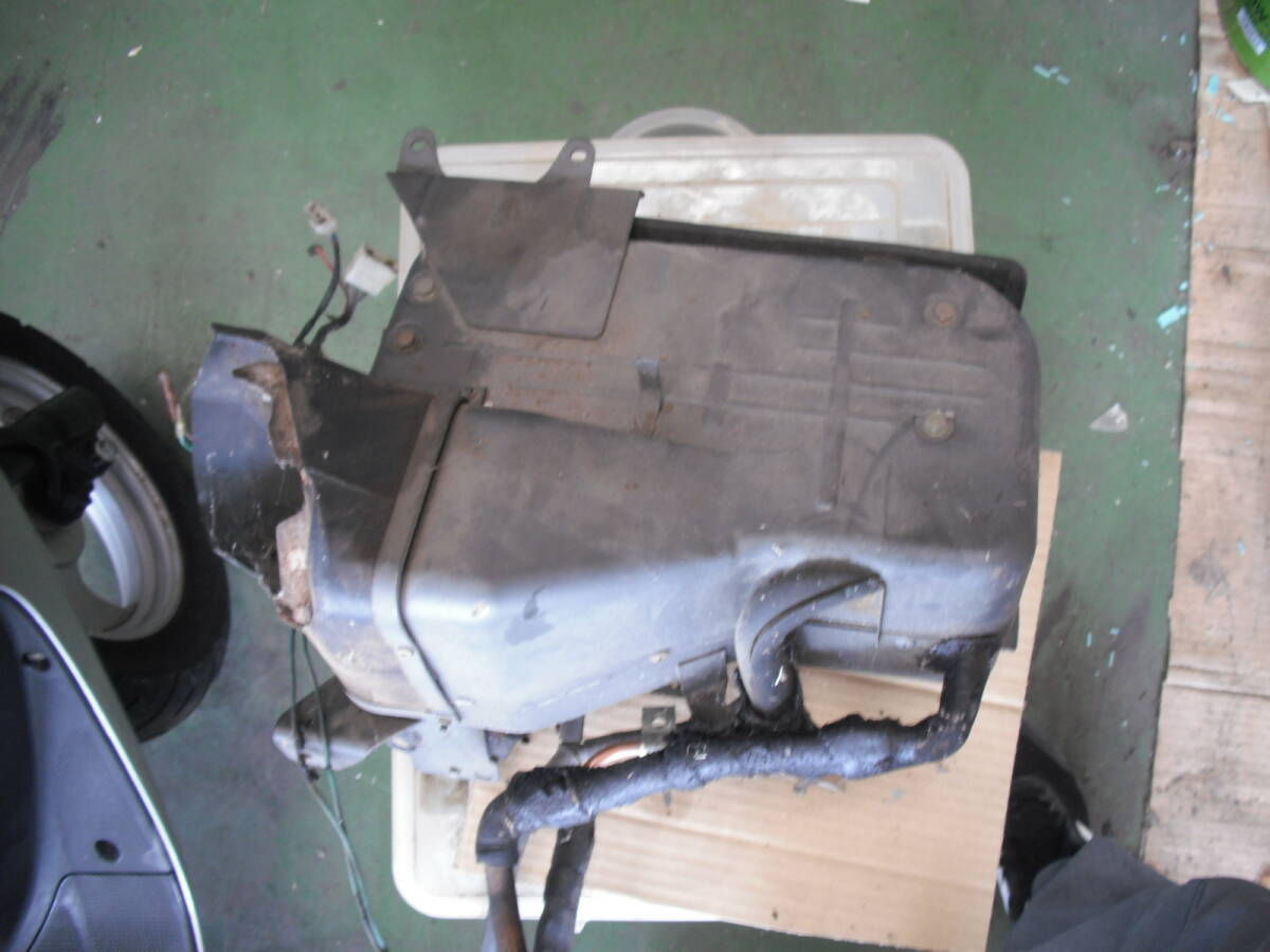 トヨタ　TA22　TA27　セリカなど純正エアコン　クーラー室内エバポ　ゴミも宝と思う方どうぞ_画像3