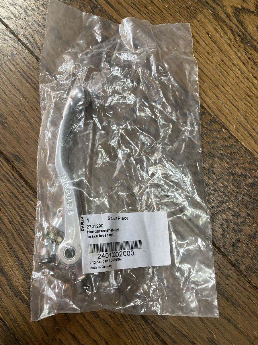 ハンドブレーキレバー　ハスクバーナ、フサベル未使純正品 部品番号【24013002000】MAGURA FC/FE/FX/TE/TX 2018-2021_画像2
