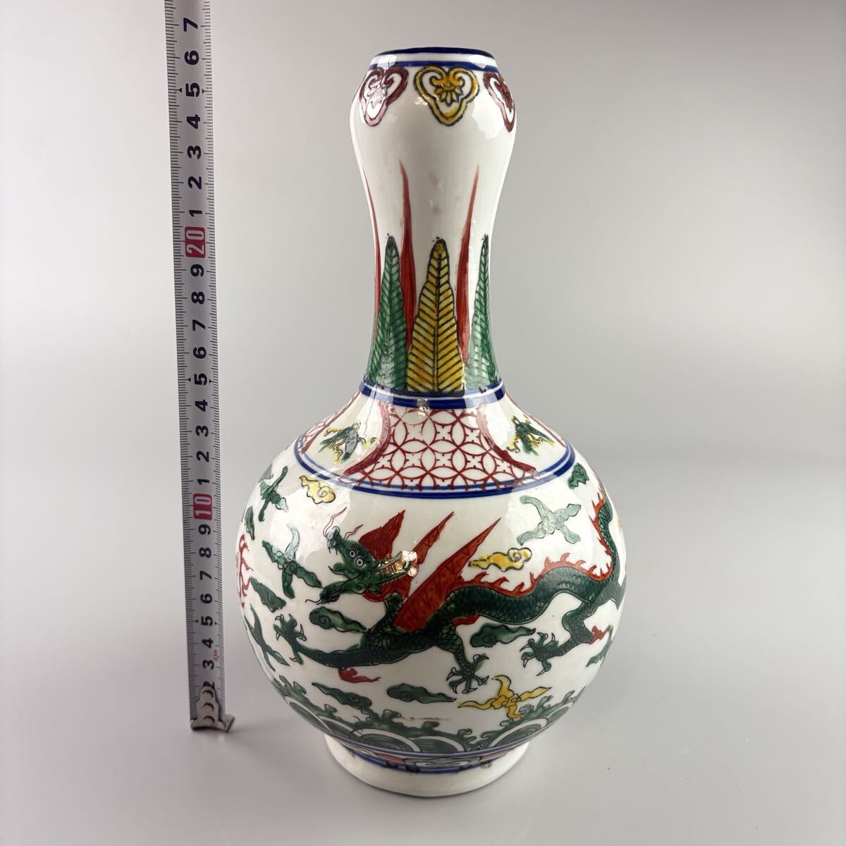 中国 古玩 大明嘉靖年製 色絵 花瓶 花生 花入 陶磁 粉彩 青花 花瓶壺 中国 美術 花器 古美術_画像8