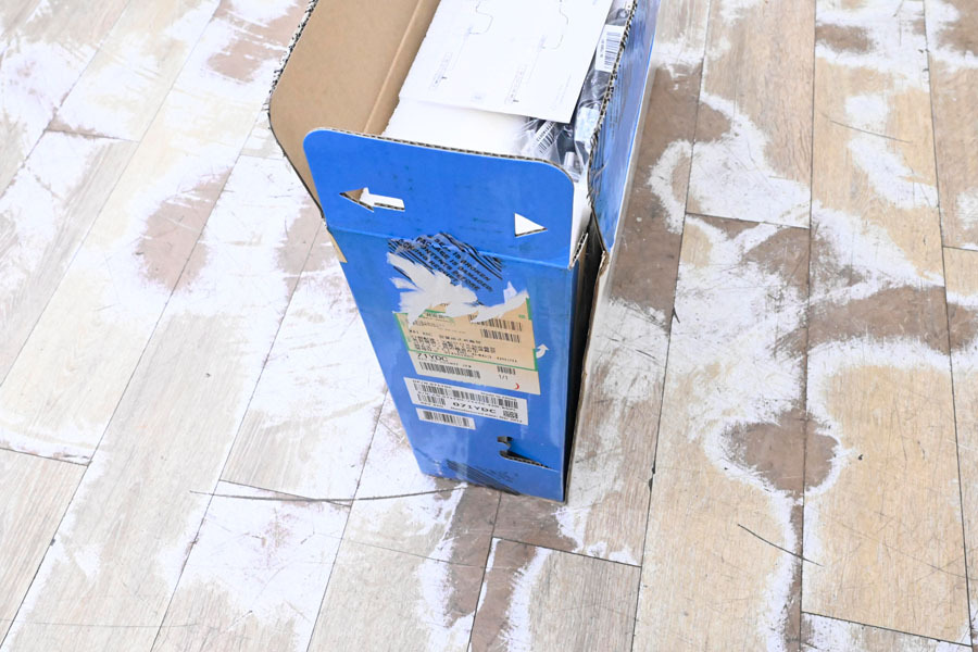 I141 未使用 箱入り DELL S2340T 液晶モニタ マルチタッチパネル ディスプレイ_画像5