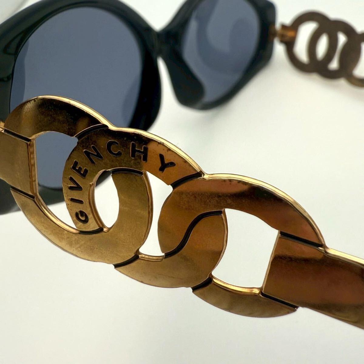【超希少・極美品】GIVENCHY ジバンシー サングラス ヘキサゴン ゴールド カラーレンズ 黒 ブラック ロゴ ヴィンテージ メンズ レディース_画像5
