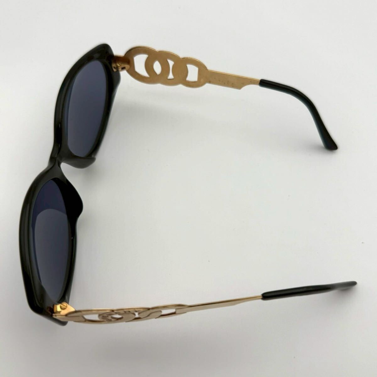 【超希少・極美品】GIVENCHY ジバンシー サングラス ヘキサゴン ゴールド カラーレンズ 黒 ブラック ロゴ ヴィンテージ メンズ レディース_画像6