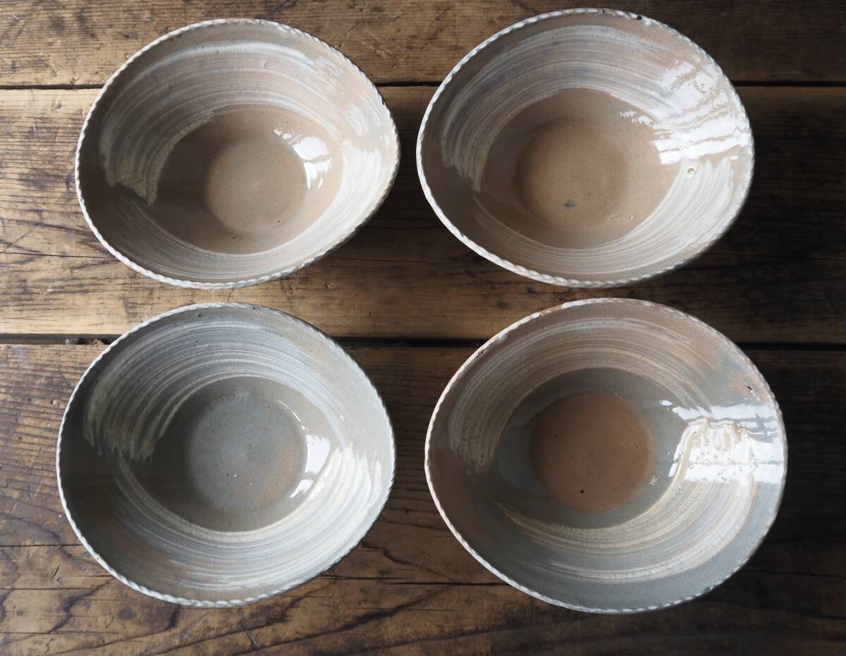 【OAN】 作家物 在銘 刷毛目 中鉢 向付 4客セット 骨董 古美術 古道具 民藝 古民藝 茶道具 懐石 古玩 銘有 李朝 唐津 E2529_画像2