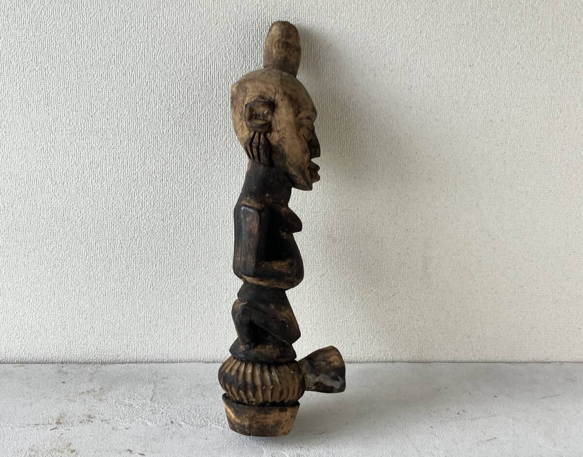 【OAN】 時代物 アフリカ 木彫 人形 骨董 古美術 古道具 民藝 古民藝 茶道具 懐石 古玩 ソンゲ族 コンゴ ンキシ プリミティブ M25113_画像5
