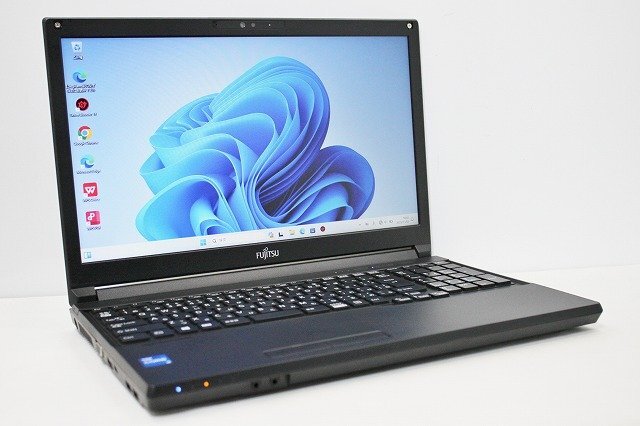 ノートパソコン ハイスペック Windows11 富士通 LIFEBOOK A5511 15.6インチ DVDマルチ 第11世代 Core i5 メモリ8GB SSD256GB 1円スタート_画像1