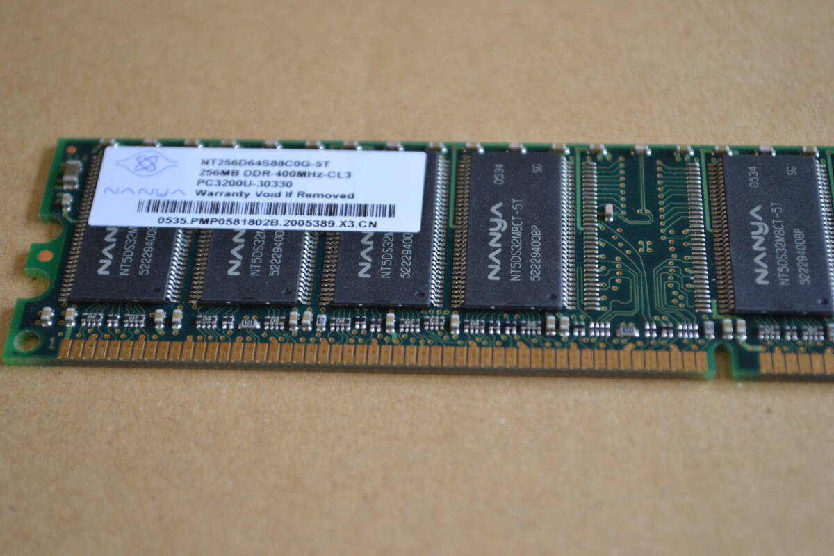 NT256D64S88C0G-5T 256MB DDR-400Mhz-CL3 1枚_画像3