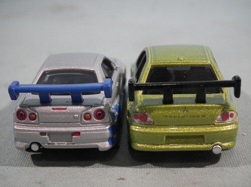 トミカプレミアム ワイルド・スピード BNR34 スカイラインGT-R ＆ 三菱ランサーエボリューションⅦ_画像7