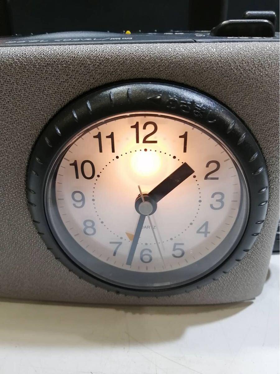 92 [2001 год производства ]SONY Sony глаз ... часы с радио часы радио ICF-CA5V FM/AM портативный часы радио .