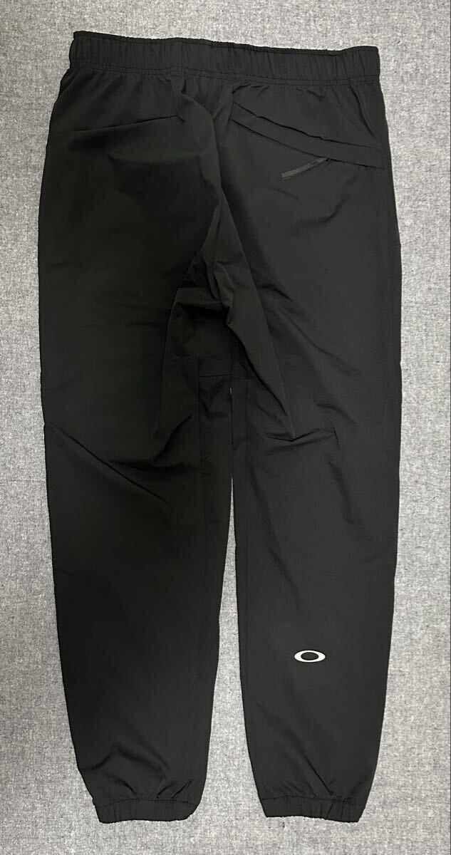 OAKLEY ２０２５秋冬 NEW MODEL BORDERLESS HEAT SHIELD CLOTH JKT・BORDERLESS HEAT SHIELD CLOTH PTトレーニングウェア３セット_画像5