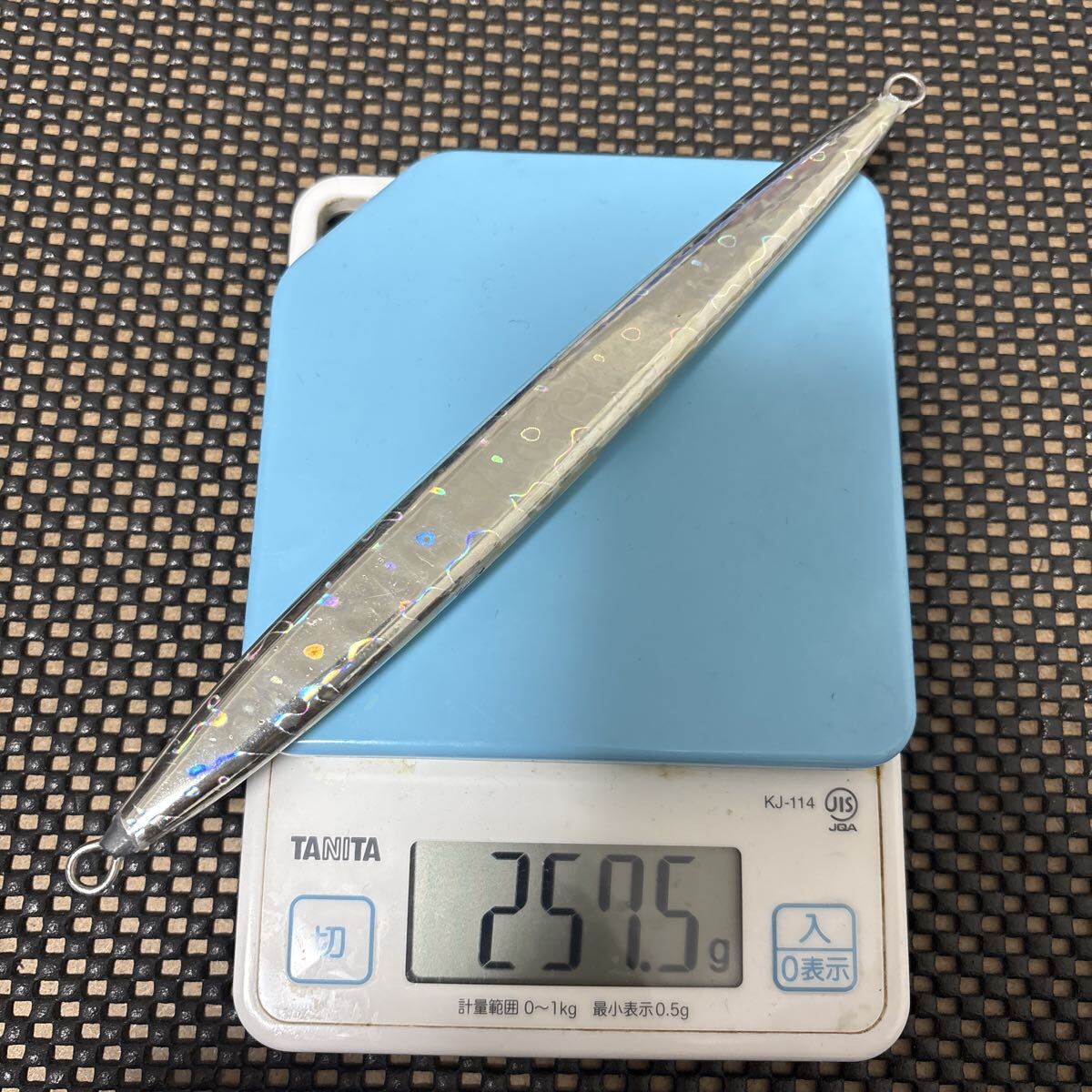 ディープライナー スパイナロー　250g ゼブラグロー スパイN 中深海 ウロコジグ_画像2