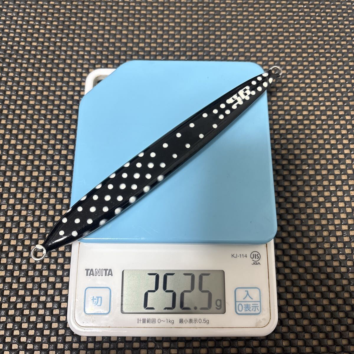 ディープライナー　スパイファイブ　250g スーパーグロー　 スロージギング 中深海　スパイV ウロコジグ シーフロアコントロール_画像2