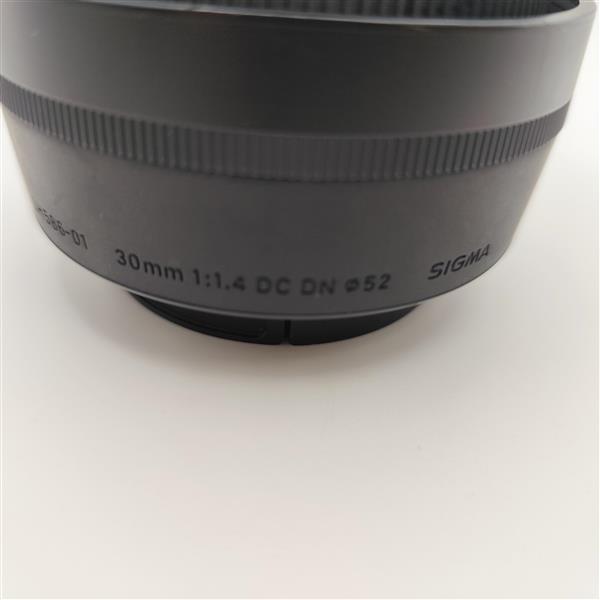 【美品】シグマ(Sigma) レンズ 30mm F1.4 DC DN Contemporary 箱 説明書 付き 1円出品 コレクター放出品 現状品 2844_画像6