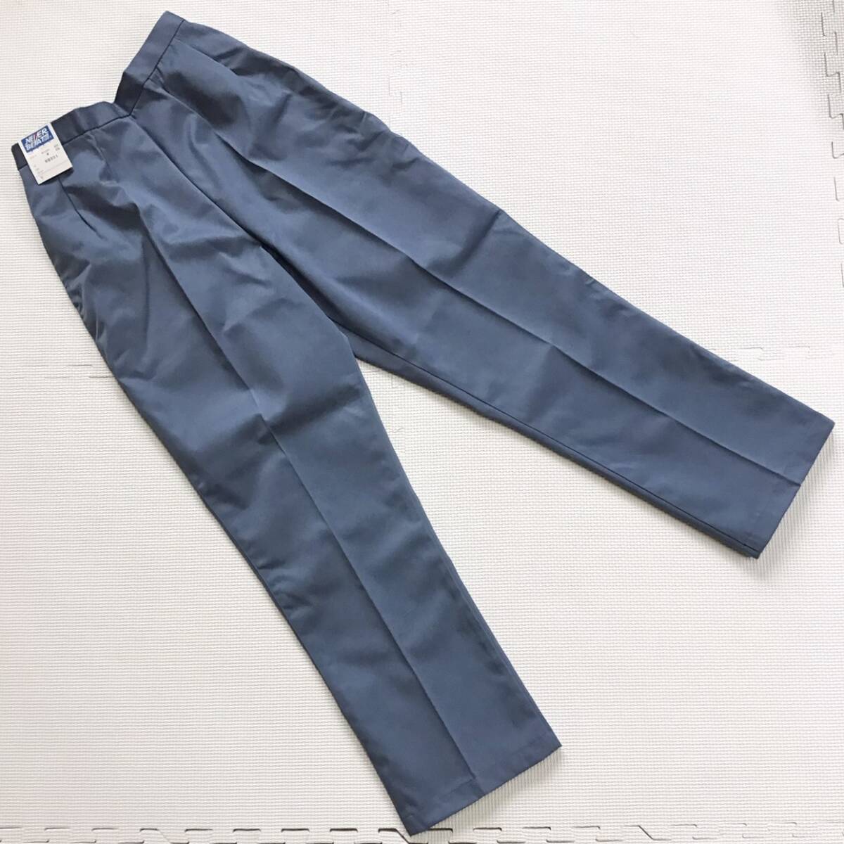 (在庫処分) 新品未使用品 NEVER BEAT [NB501] スラックス サイズ EL /ブルーグレー/通年/ツータック/帯電防止/パンツ/作業着/ワークウェア_画像5