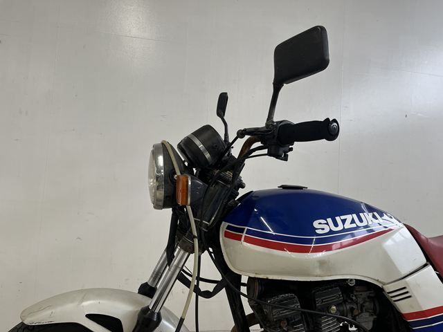 業者様!プライベーター様!必見のゴキ.レストアベース.豪州逆車 GSX250E 動作未確認の現状販売/輸入新規.国内未登録/豊橋市/AUS004-26-0B57._画像6