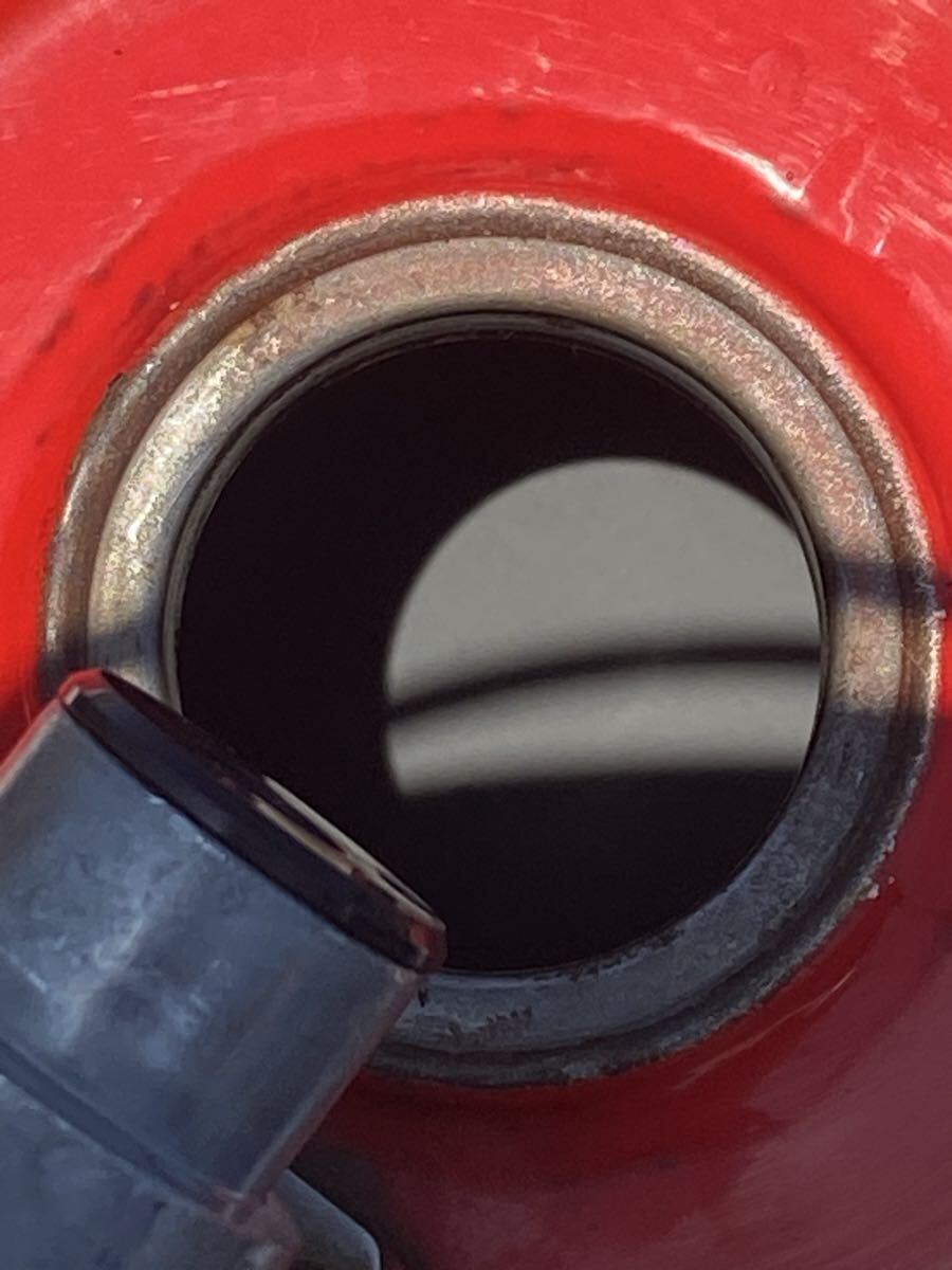 倉庫蔵出し【MC11】NS250Rガソリンタンク内部錆は見当たらない◆外装一部凹み、錆有り◆honda genuine parts ガソリンタンク_画像7