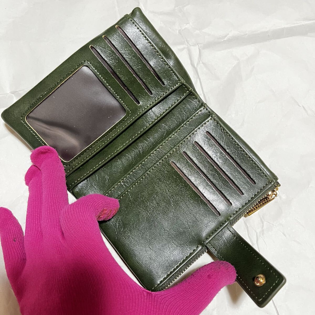 【美品】【FOREVER FOR YOU】 二つ折り財布 / グリーン系_画像8