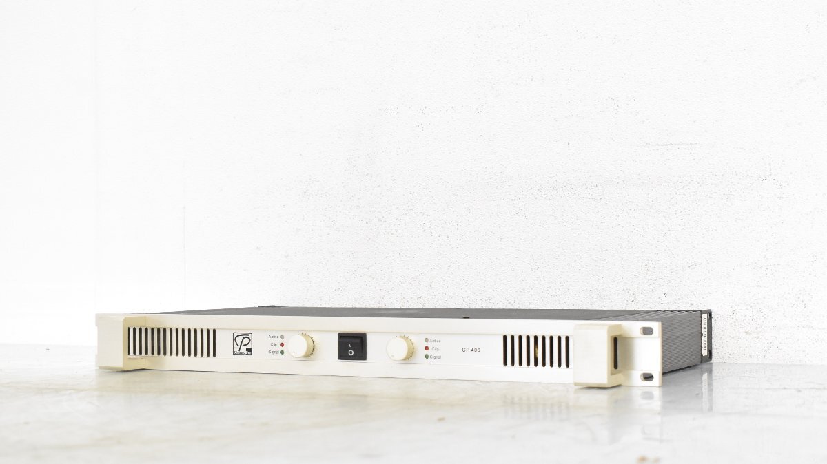 [ G ]2350 CLASSIC PRO CP400 усилитель мощности Classic Pro 3100737