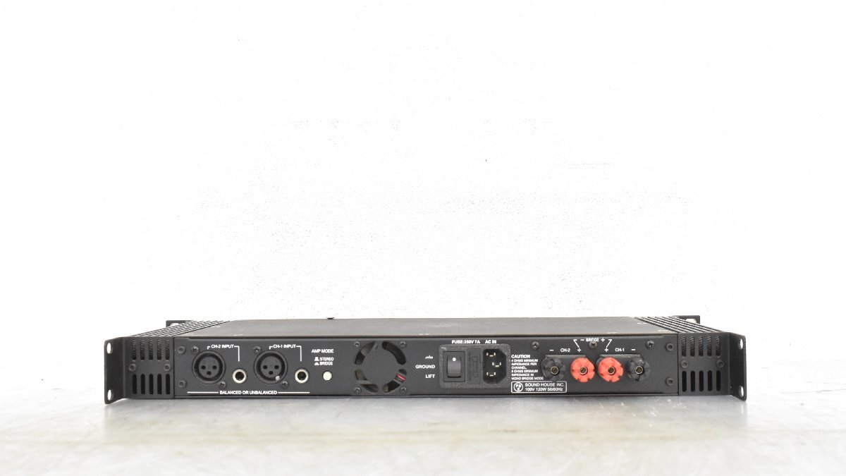 [ G ]2350 CLASSIC PRO CP400 усилитель мощности Classic Pro 3100737