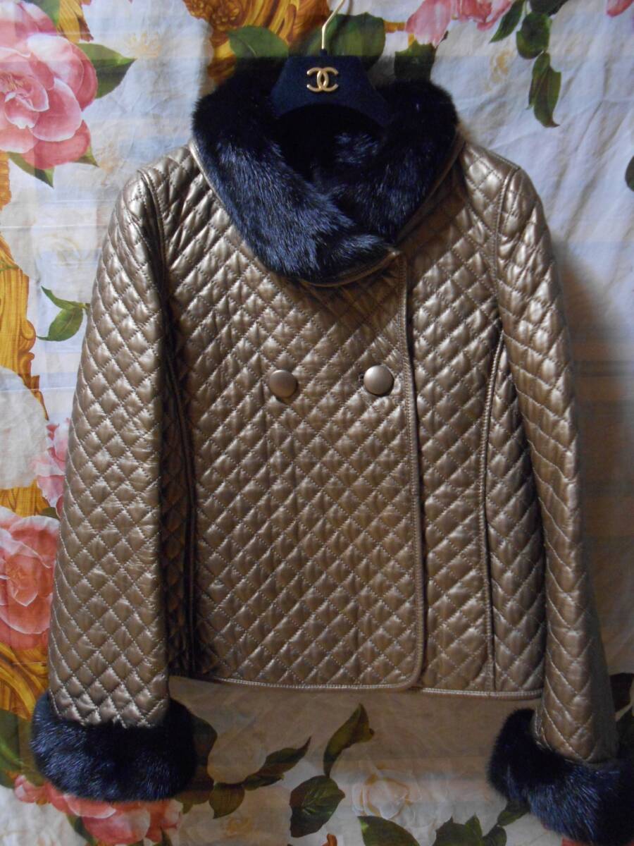 60万級ロエベミンク装飾　内側ファー羊革マトラッセ柄ブルゾン_画像1