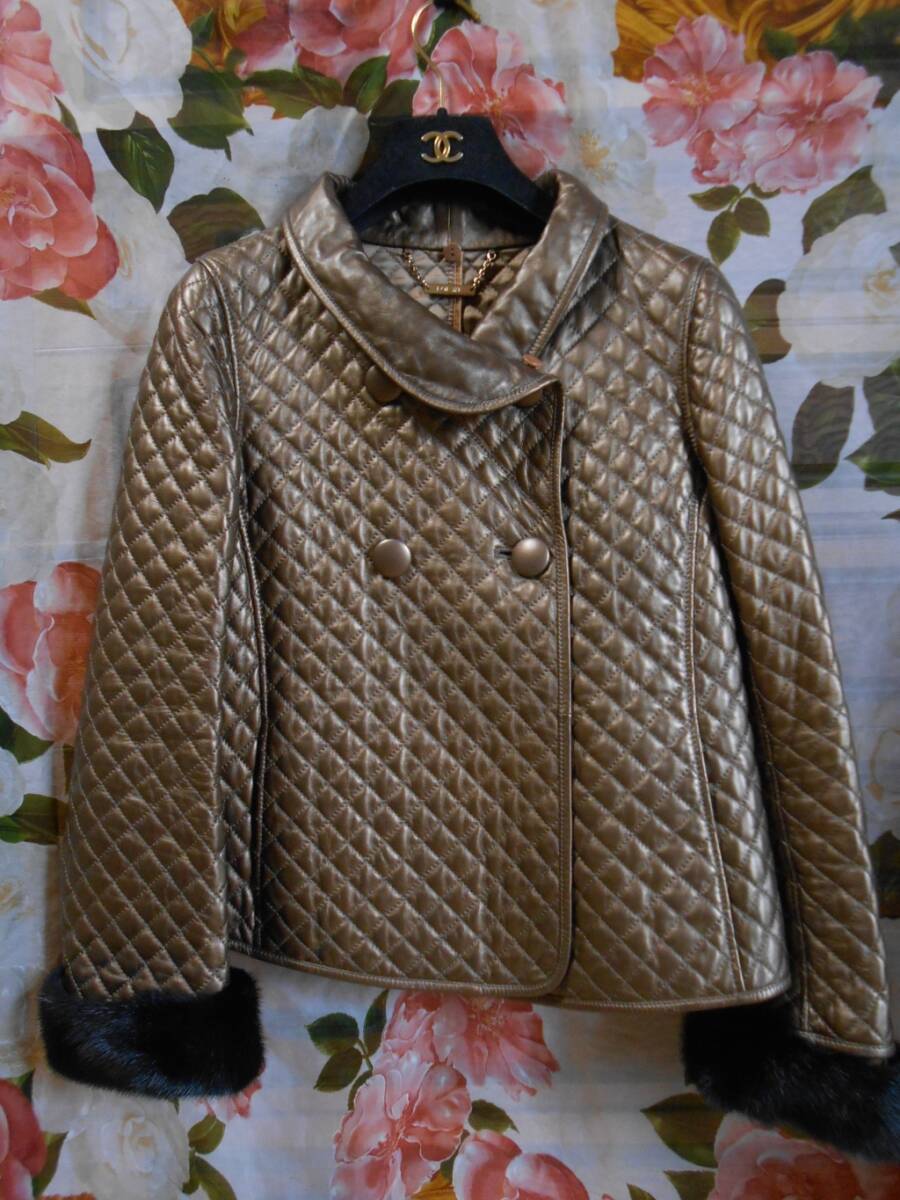 60万級ロエベミンク装飾　内側ファー羊革マトラッセ柄ブルゾン_画像5