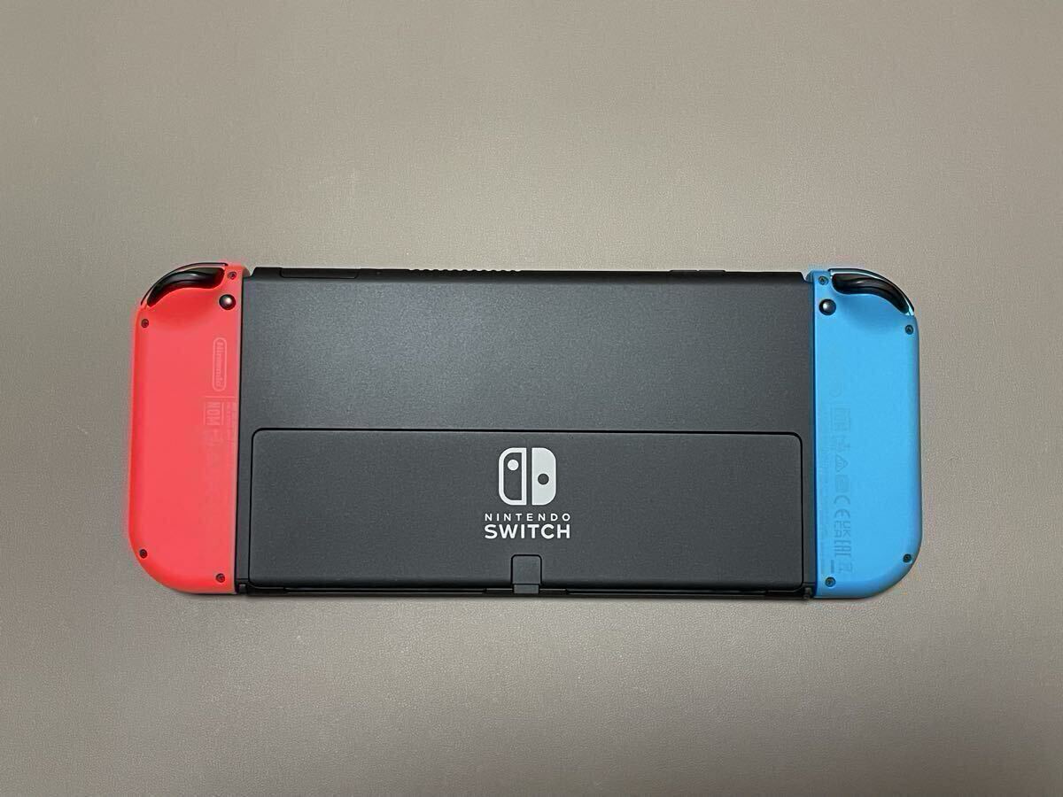 【中古】【2023年12月購入】【おまけスプラ3シール付】Nintendo Switch スイッチ 有機EL モデル Joy-Con(L) ネオンブルー/(R) ネオンレッドの画像5