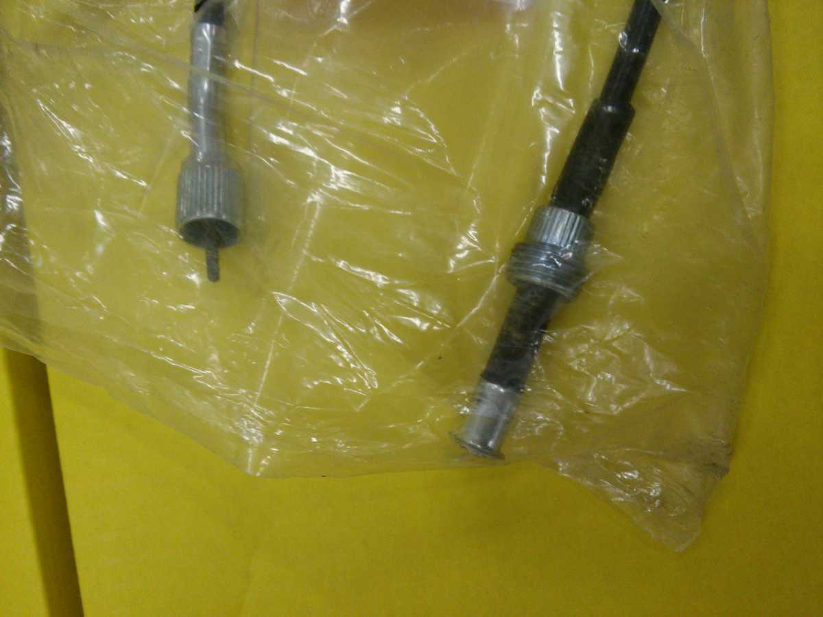 EN125 タコメーターケーブル GN125H 2F _画像2