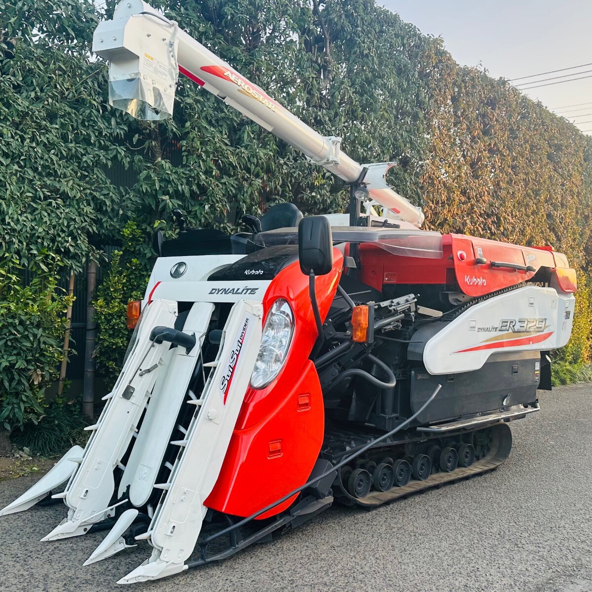 クボタコンバインER329 使用時間282h 29馬力　3条刈　デバイダー付き　4PC_画像4