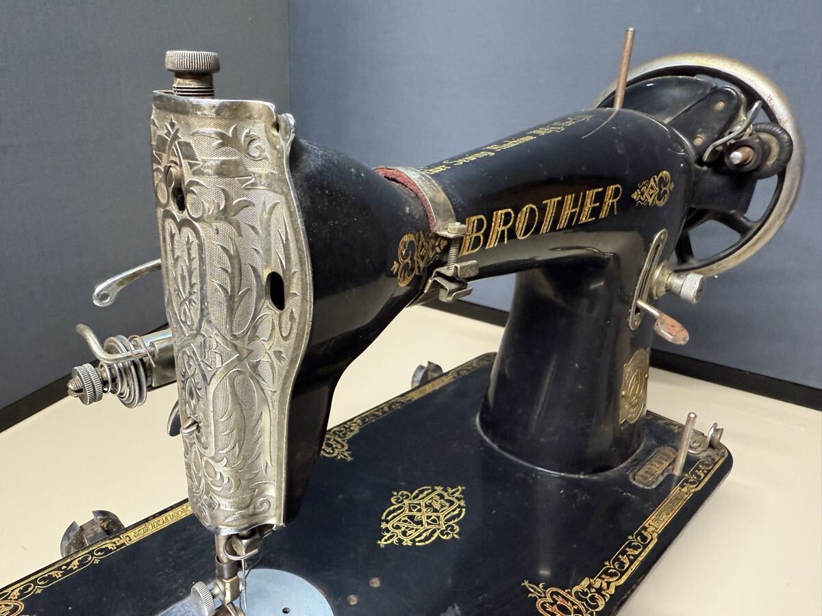 ブラザー アンティークミシン BROTHER 昭和レトロ　現状品_画像2