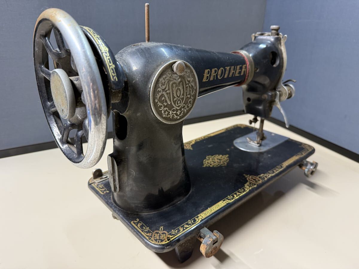 ブラザー アンティークミシン BROTHER 昭和レトロ　現状品_画像4