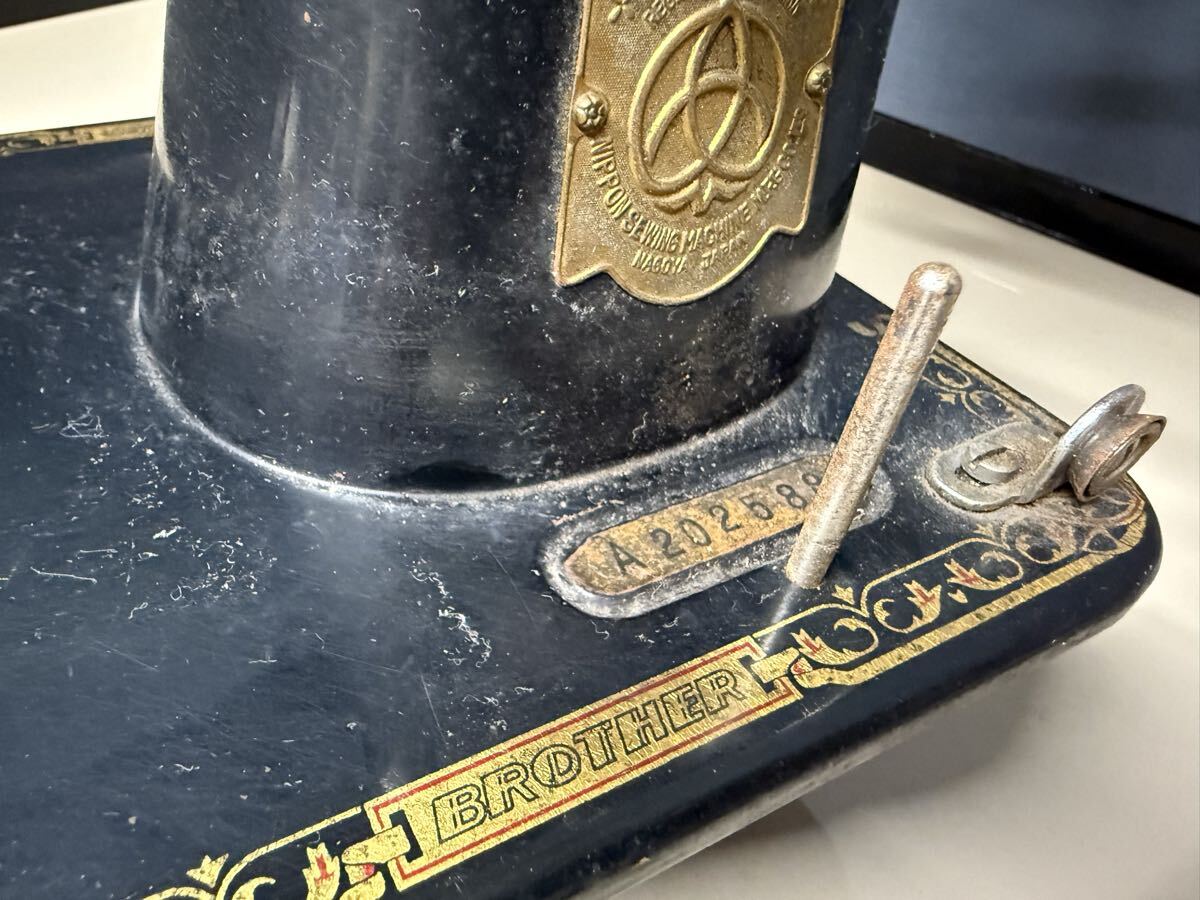 ブラザー アンティークミシン BROTHER 昭和レトロ　現状品_画像5