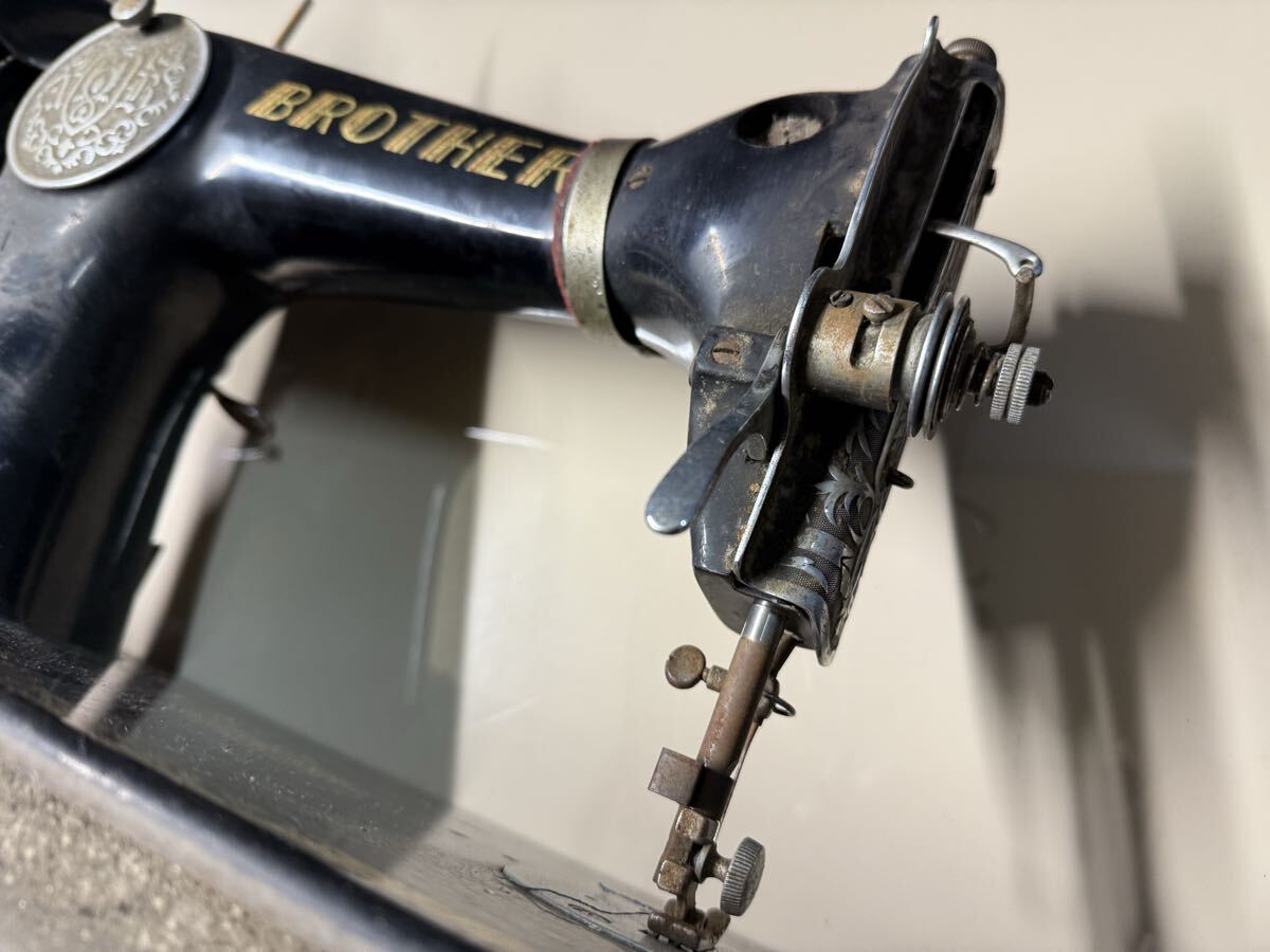 ブラザー アンティークミシン BROTHER 昭和レトロ　現状品_画像8