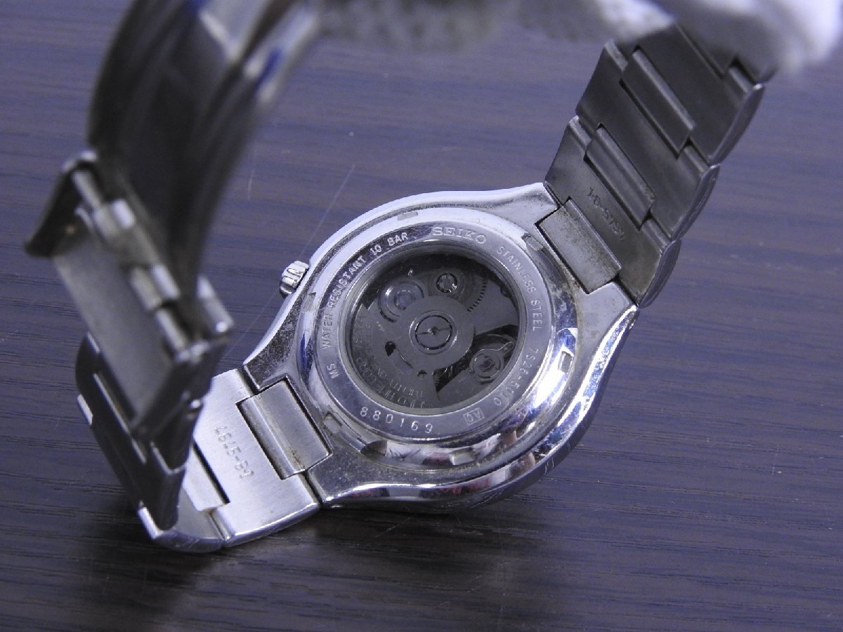 B-595 中古 ジャンク品 SEIKO セイコー オートマチック 腕時計 自動巻き 7S26-5010 稼働品 シルバー スクエア メンズ_画像5