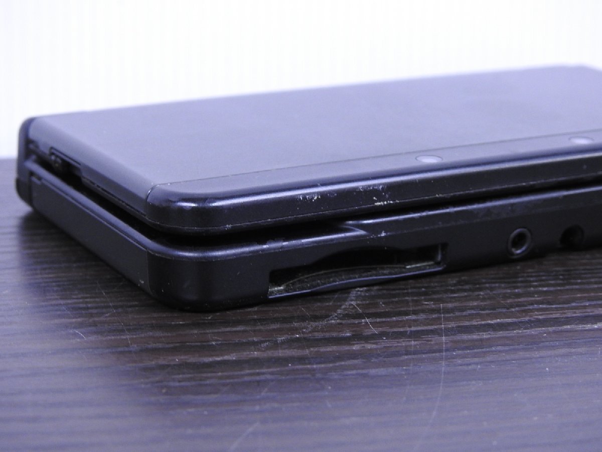 A-684 中古 ジャンク品 ニンテンドー 3DS ブラック 本体のみ タッチペン欠品 ポータブルゲーム 任天堂 Nintendo おもちゃ 玩具 レトロ_画像9