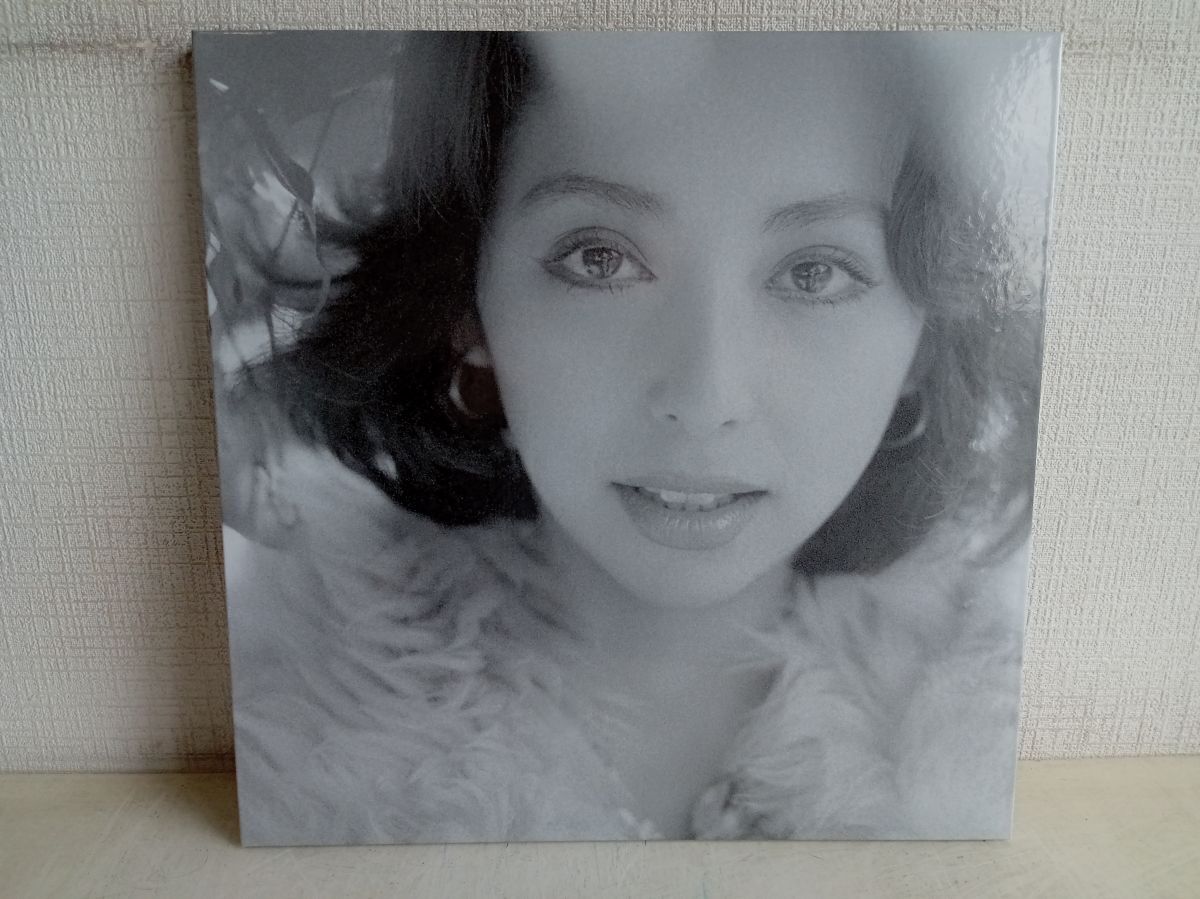 LP EP CD-BOX / 処分品 / 夢で逢えたら VOX シリア・ポール / 2LP+2EP+4CD / ブックレット付き / Sony / SRLJ 1112~9 【M015】_画像5