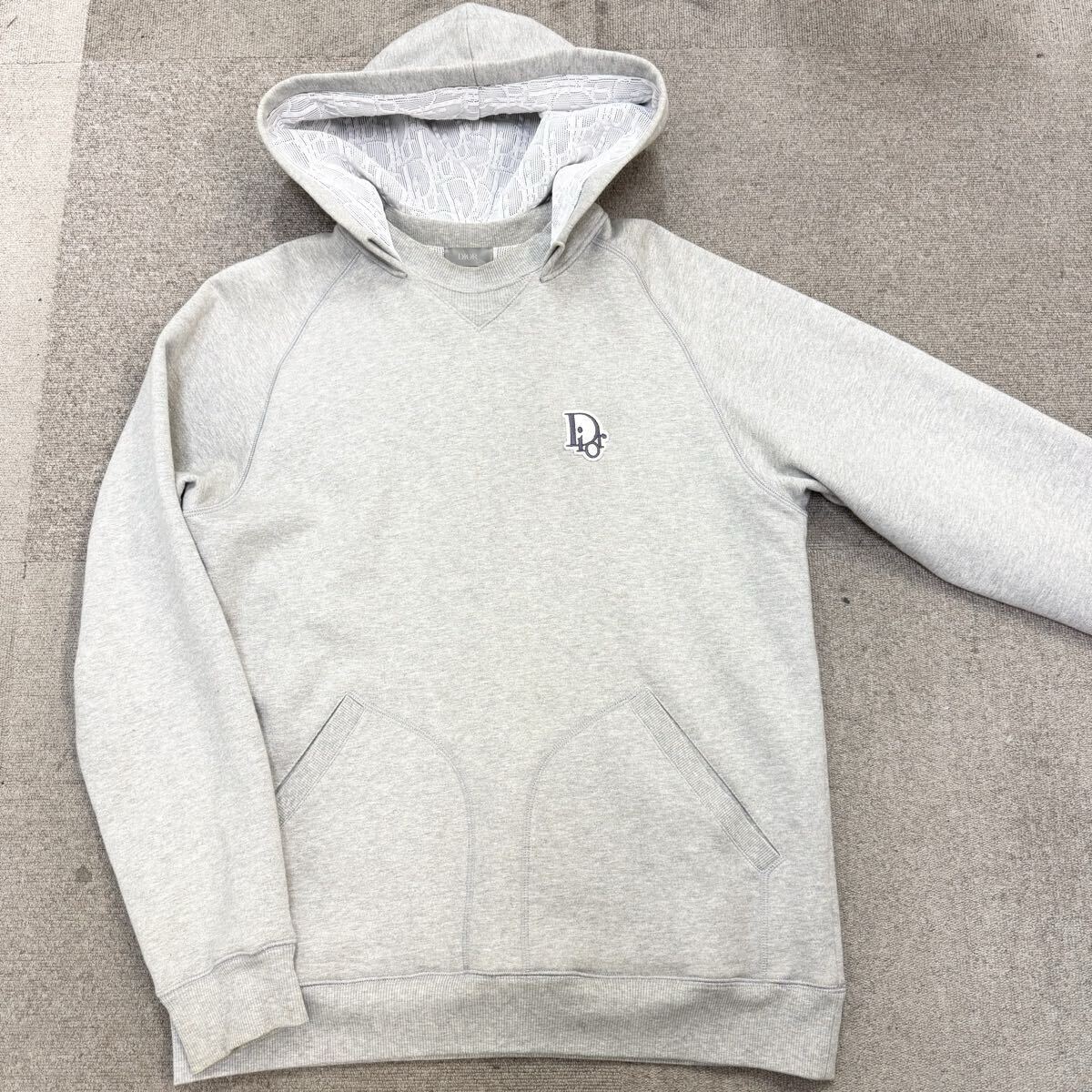 335『極美品・現行タグ』 DIOR ディオール メンズ オブリーク ロゴ 刺繍 プルオーバー パーカー スウェット フーディ グレー Lサイズ_画像1