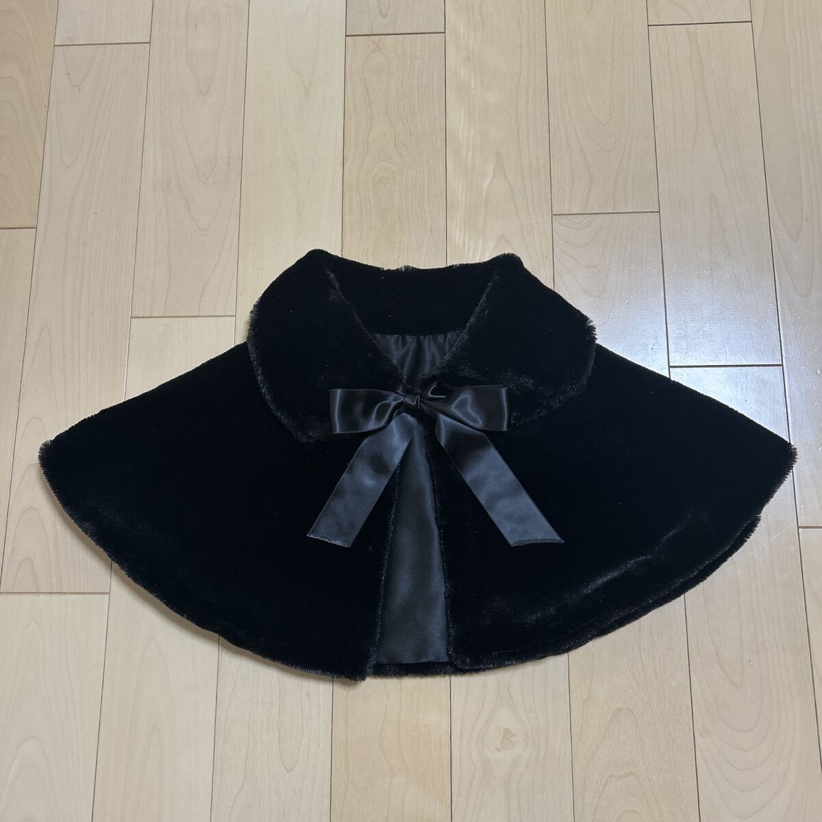 キッズ　ケープ　黒　 ポンチョ マント　ボレロ_画像1