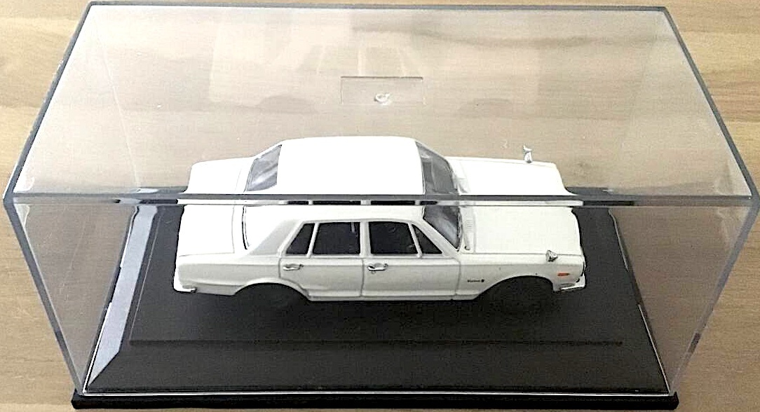 Ж エブロ 1/43 ニッサン スカイライン GT-R PGC10 1969 前期型 ホワイト Ж EBBRO NISSAN Skyline GTR White Ж PRINCE GC10 KPGC10 R32_画像5