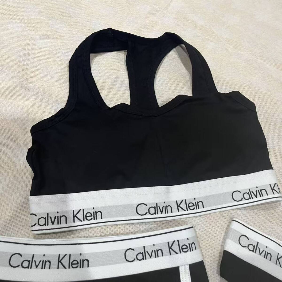 未使用品 Calvin Klein カルバンクライン 三角ブラ&Tバック/ 上下3点セット 黒 Lサイズ_画像4